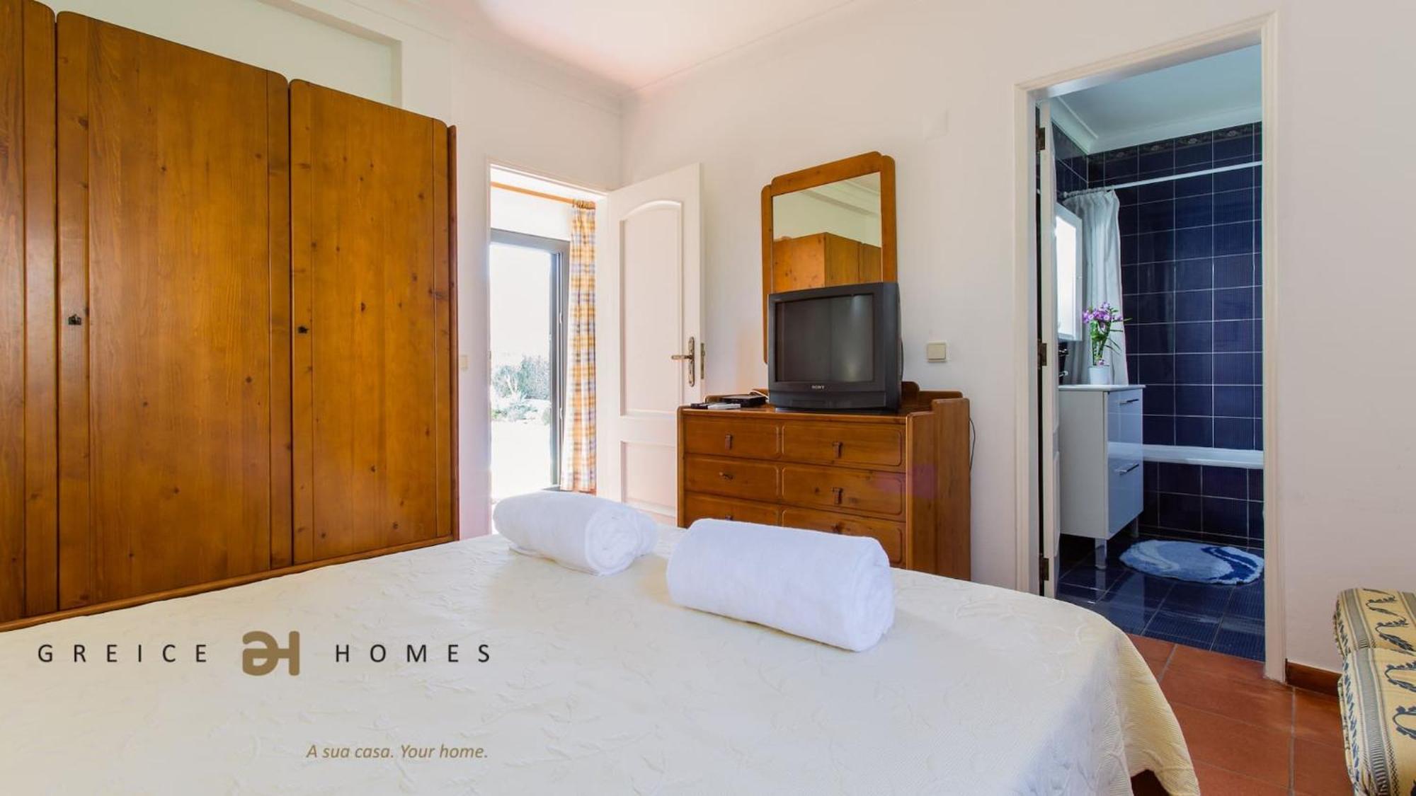 Greice Homes-650 Meters From The Beach, 4 Bedrooms Villa For Holidays In Vilamoura-Quarteira Exterior photo