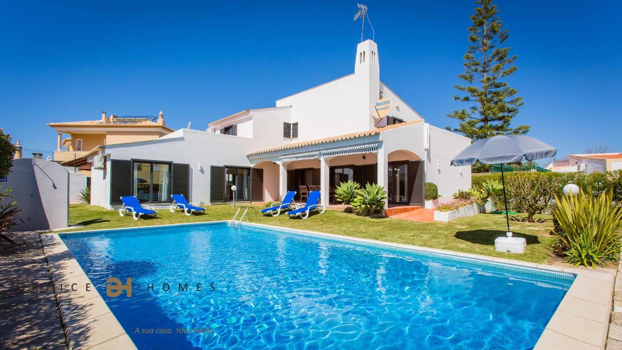 Greice Homes-650 Meters From The Beach, 4 Bedrooms Villa For Holidays In Vilamoura-Quarteira Exterior photo